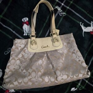 Coach Beige Shoulder Bag